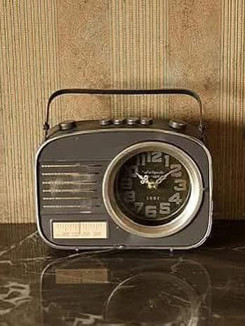 RADIO VINTAGE CLOCK