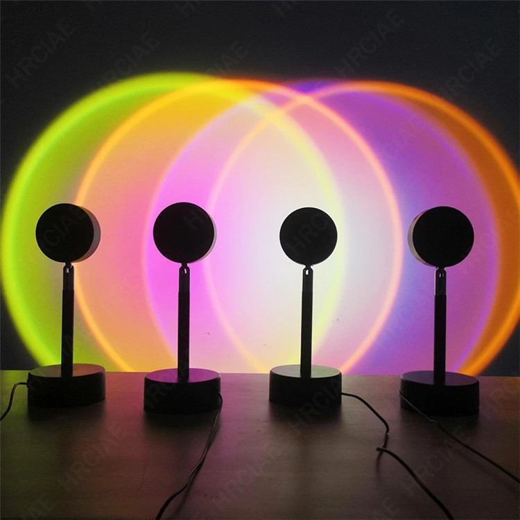 Sunset Projector Lamp LED Sunset Light Night Light 180 Degree Rotation Romantic Light USB Charging