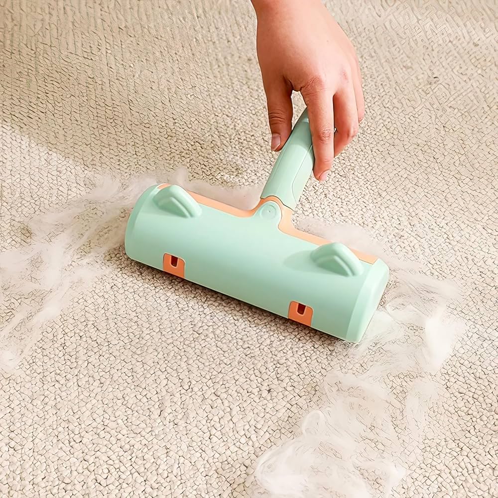 FurreFree Pet Hair Remover Brush – Green – Reusable Pet fur roller for Cat and Dog Fur Removal on Sofa, Fabrics, and Carpet Hair Removal. Perfect Dog Brush, Cat Brush, and Pet Hair Removal Tool