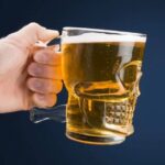 2Pcs/Set Translucent Smokey Glass Skull Beer Mugs 460mL