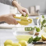 Manual Squeeze and Twist Hand Juicer Machine for Lemon - Image 4
