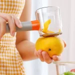 Hand Peeler with Trash Can