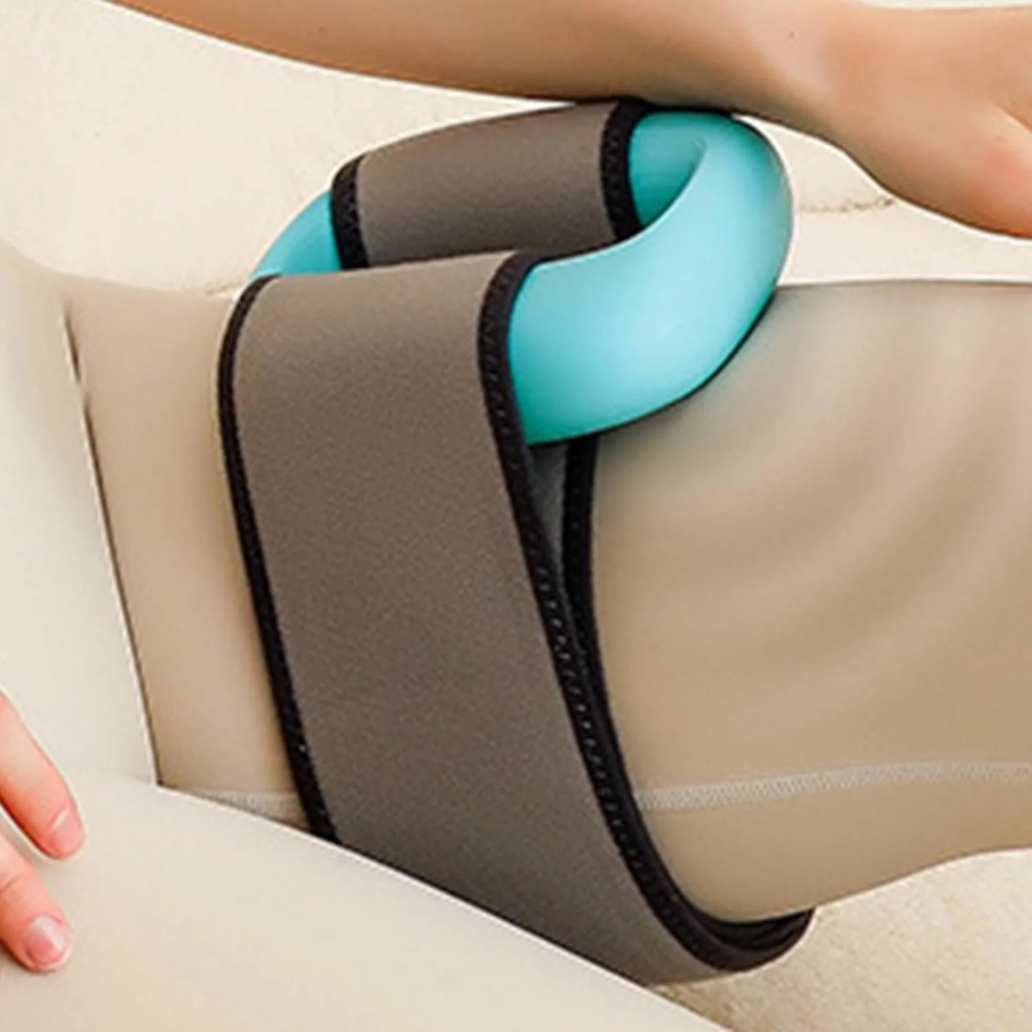 61ewEUWGSL._AC_SL1500_ (1) Electric Fascia Massager – Muscle Recovery Electric Cordless Massager – Small and Portable Muscle Relaxation Massager for Home, Work Area, Gym, Library - Image 1