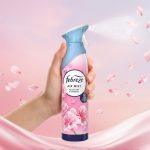 185ml Air Mist Blossom & Breeze Air Freshener- Blossom & Breeze fragrance is inspired by the freshness of delicate soft petals