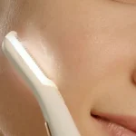 Finishing Touch Flawless Derma plane, Lighted Facial Exfoliator and Hair Remover
